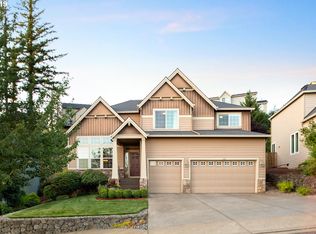 11183 SE Lenore St, Happy Valley, OR 97086