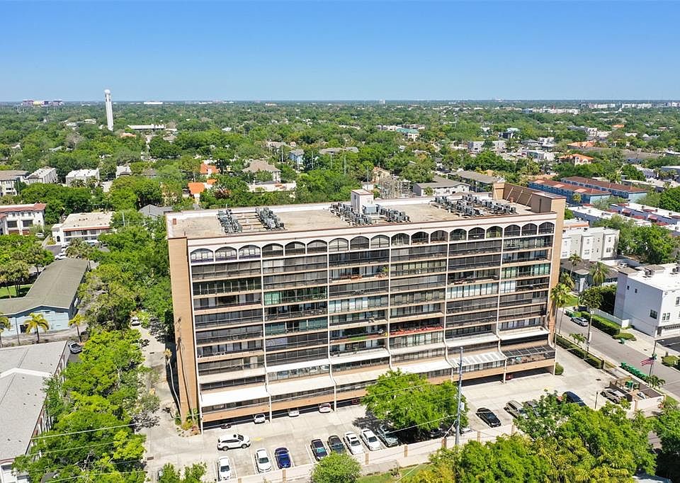 1st image of 3211 W SWANN AVENUE #302