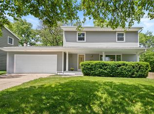 4126 27th St, Des Moines, IA 50310