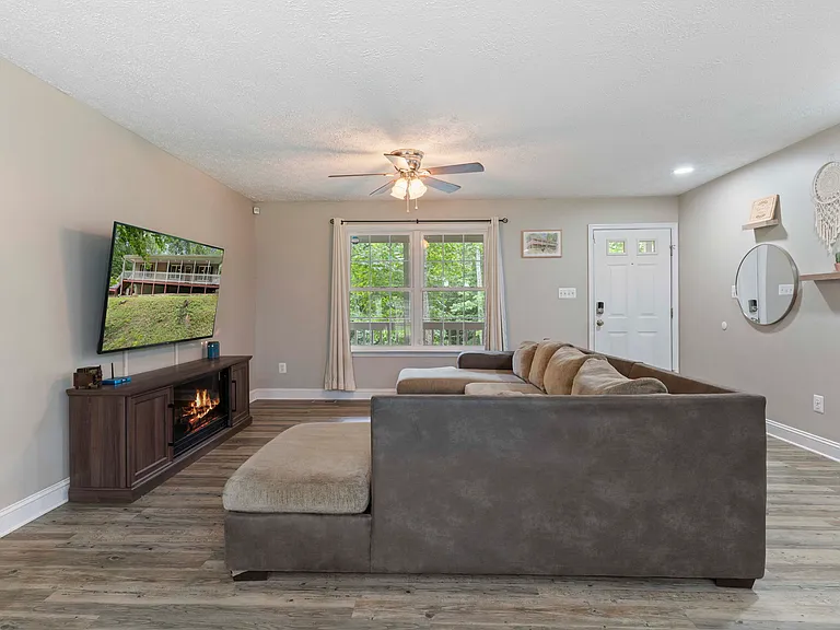 12418 Red Rock Ct — Photo 5