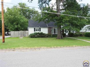 4020 SW Munson Ave, Topeka, KS 66604