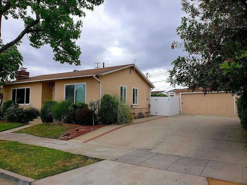 1st image of 2511 W Norwood Pl