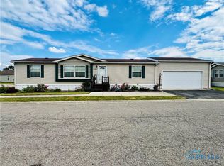 2200 Redbud Ln, Delta, OH 43515