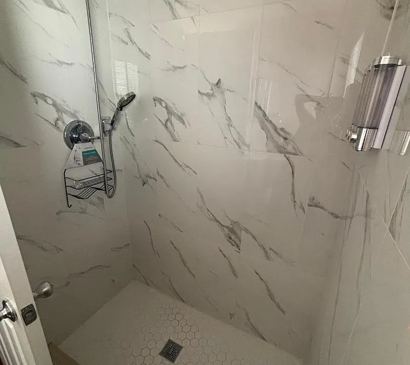 15 Esplanade Dr #15C