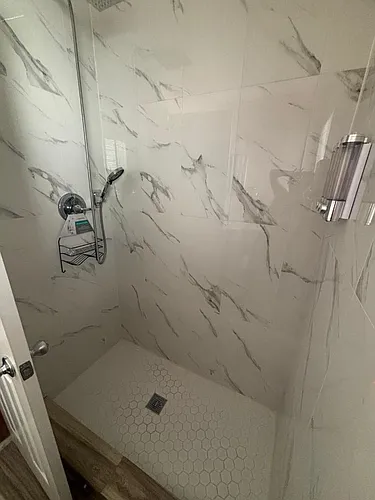15 Esplanade Dr #15C Photo 1