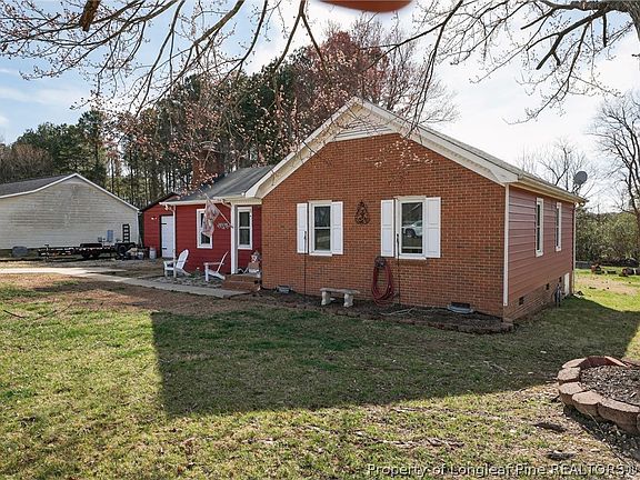 3rd image of 3205 Basilwood Cir