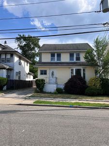 84 W Mineola Avenue, Valley Stream, NY, 11580