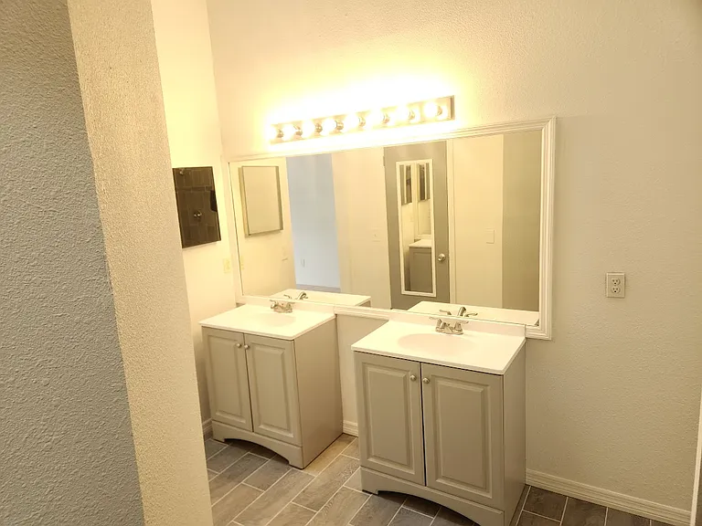 4019 Caban Ct — Photo 10