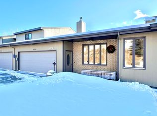 6722 County Road 15 W, Minot, ND 58703