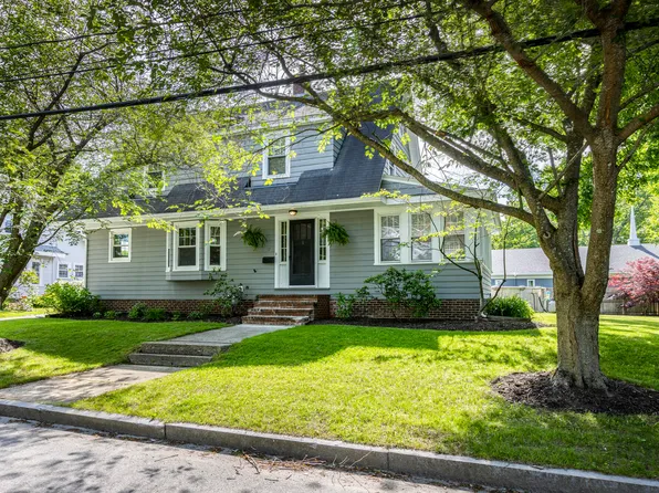17 Dennett Street, Portland, ME 04102