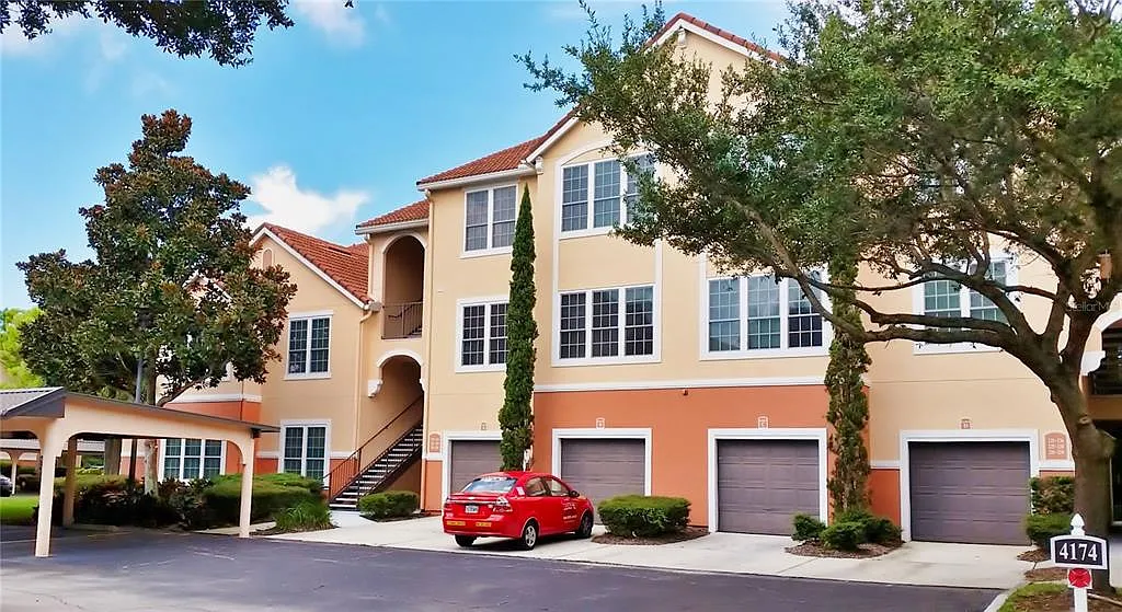3 bed, 2.0 bath, 1400 sqft, $1,900 — Photo 1