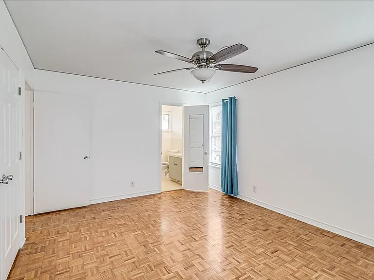 1022 Herndon St — Photo 20