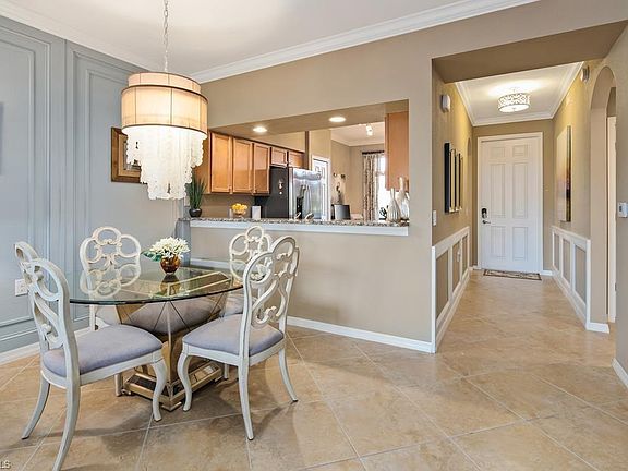 3rd image of 9719 Acqua Ct Unit 215