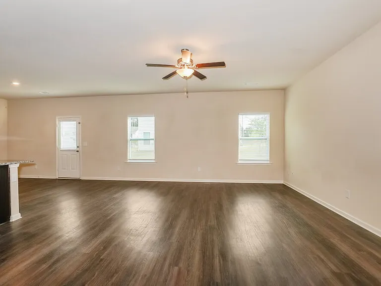 704 Plow Point — Photo 4