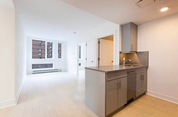 Rented by Brown Harris Stevens | media 30