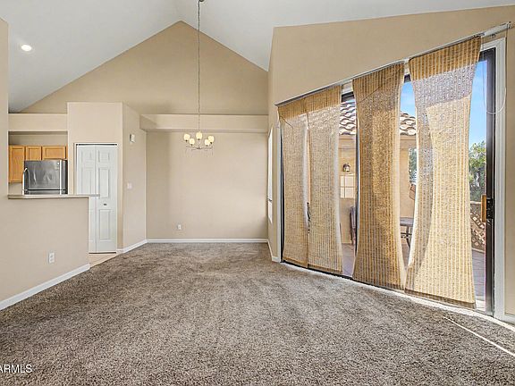 5th image of 1001 N PASADENA Street #138