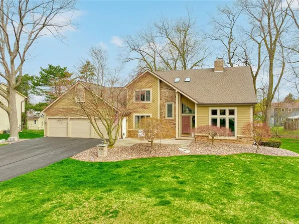 420 Bartell Ln, Webster, NY 14580