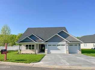 102 Pocola Way, Loudon, TN 37774