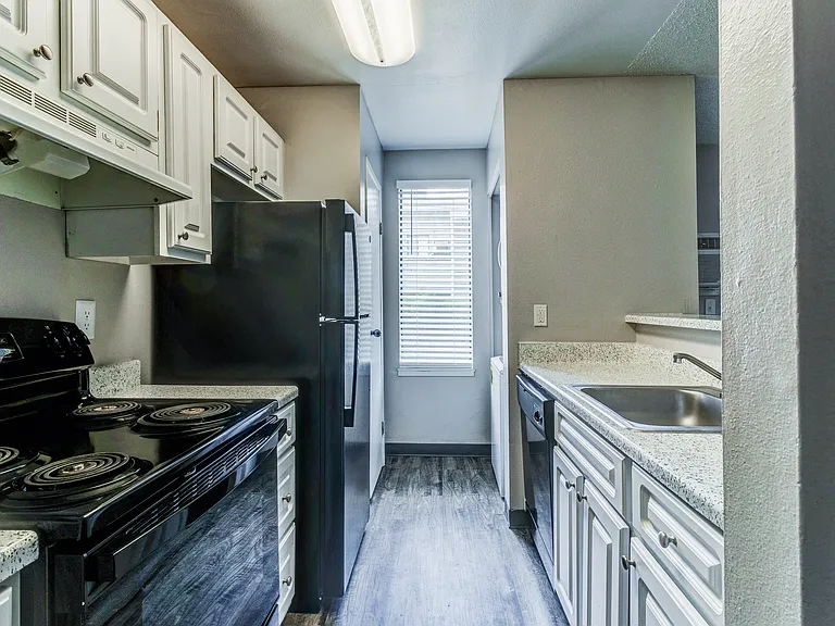 Union Heights Apartments — Photo 30