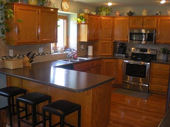 2nd image of 1003 Hereford Dr