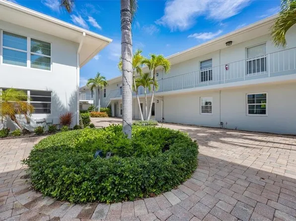 626 12th AVE S #626, NAPLES, FL 34102