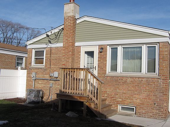 3rd image of 10225 McNerney Dr