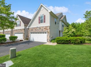 233 Concord Pl, Pennington, NJ 08534