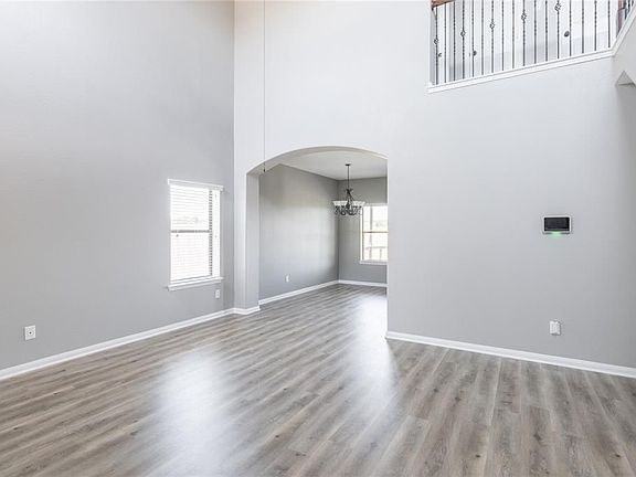 5th image of 23622 Virginia Pine Dr