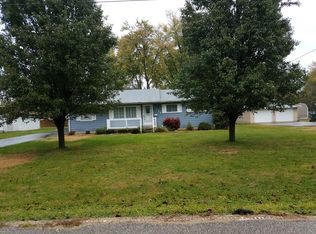 3248 E Cedar St, Decatur, IL 62521