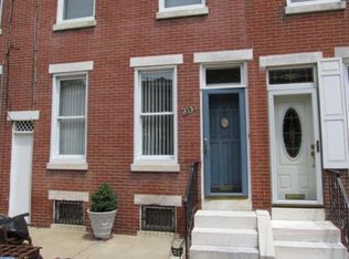 119 Fernon St, Philadelphia, PA 19148