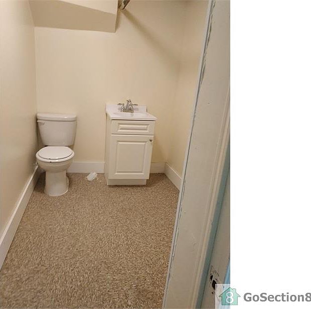 2nd image of 135 Belmont Ave APT B1