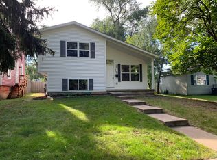 3110 Emmaus Ave, Zion, IL