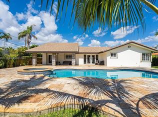 4615 SW 87th Ave, Miami, FL 33165