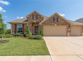 809 Longhorn Dr, Aubrey, TX 76227