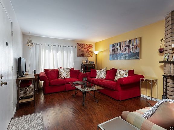 5th image of 3701 Country Club Dr Unit 5