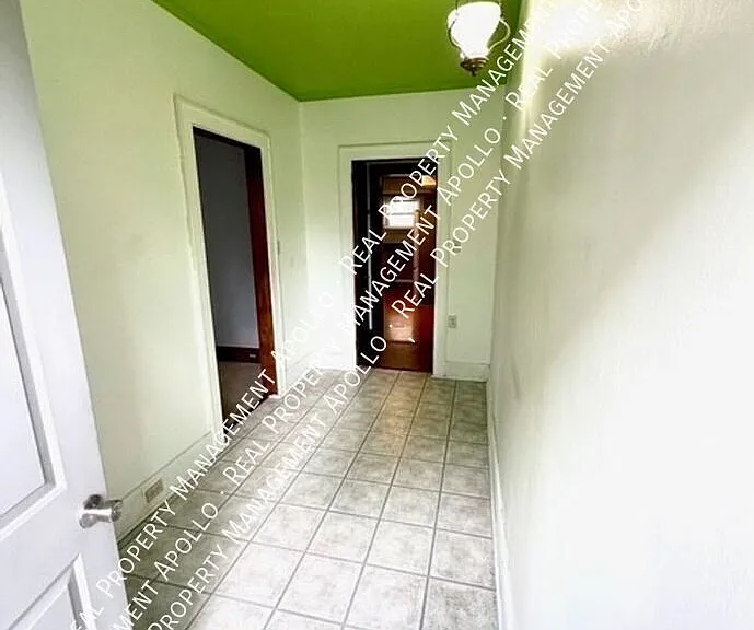 339 S Fairview St #1 — Photo 5