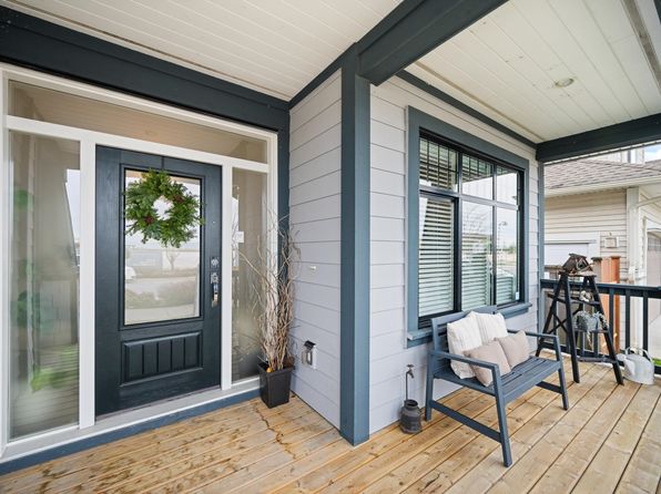4676 Blue Heron Way, Tsawwassen, BC V4M 0A8