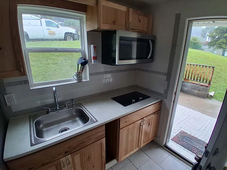 903 Harding Ave #B — Photo 10