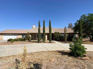 15067 Ramona Ave, Apple Valley, CA 92307