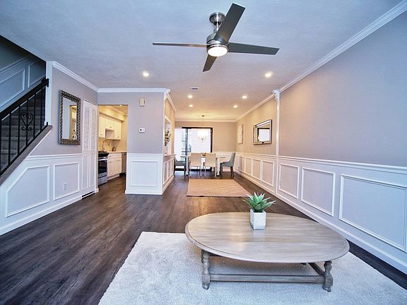 4th image of 28 Larch Ct