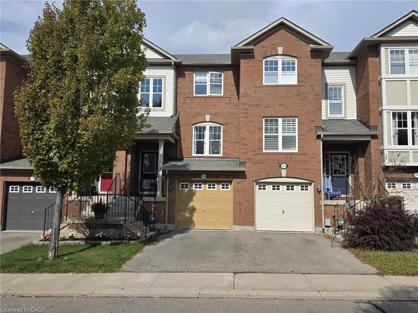2413 Coho Way, Oakville, ON L6M 0G6