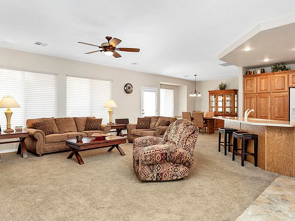 5th image of 4923 S Bonita Bay Dr