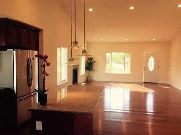 2238 Gunn Rd #4, Carmichael, CA 95608