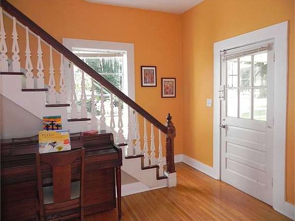 3rd image of 1675 S Floral Ave
