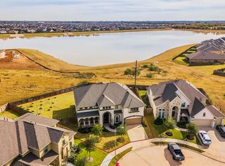 8903 Cypress Shrub Trl, Richmond, TX 77407