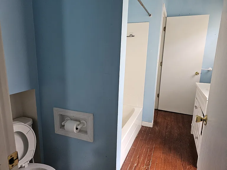 1227 Jackson St — Photo 8