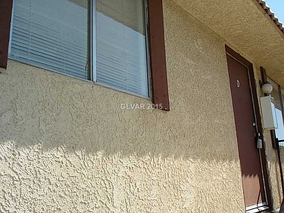 2nd image of 1704 Cordoba Ln APT D