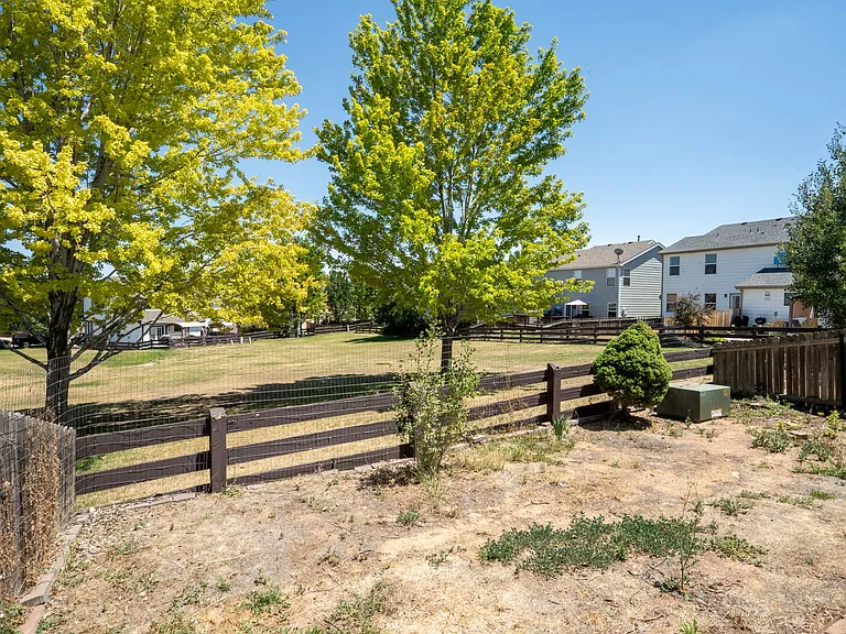 11114 York Way — Photo 38