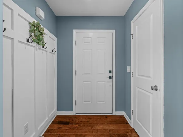 3137 Willow Ranch Dr, Fuquay Varina, NC 27526