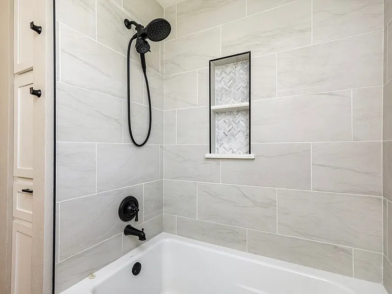 3935 Monta Dr — Photo 25